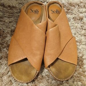 Sofft sandals womens size 7